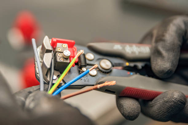 Best 24-Hour Electrician  in Duncan Falls, OH